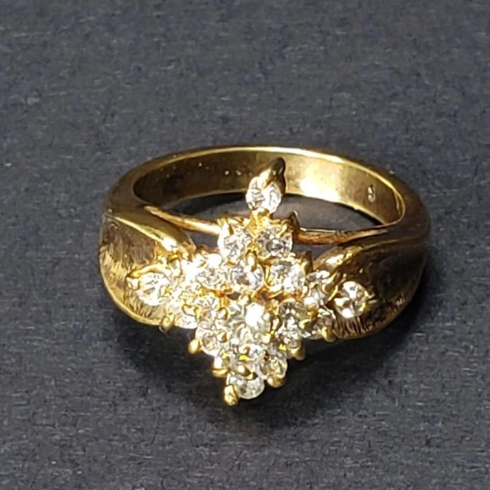 Vintage Ladies Cocktail Ring Size 8 - Picture 5 of 5